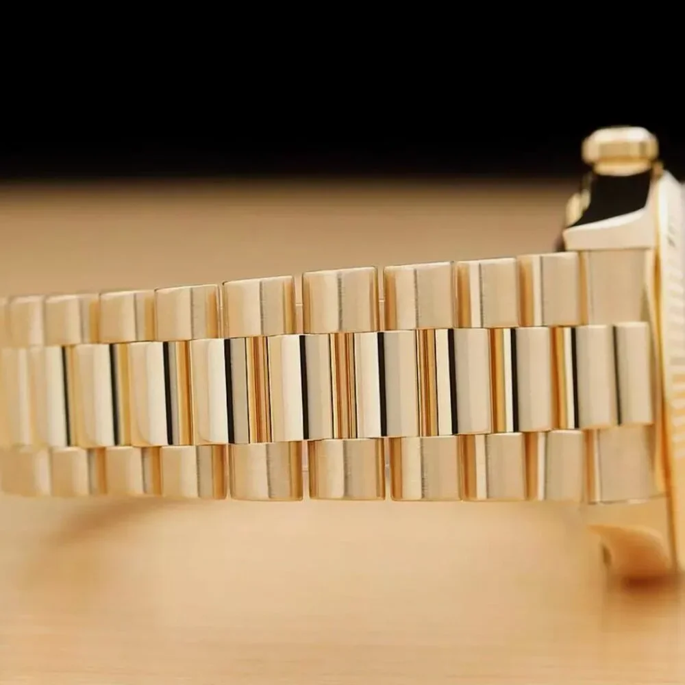 ROLEX MENS DAY-DATE FACTORY DIAMOND DIAL 18K GOLD PRESIDENT WATCH